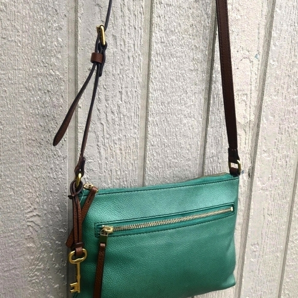Fossil Green Leather Crossbody - Picture 2 of 11